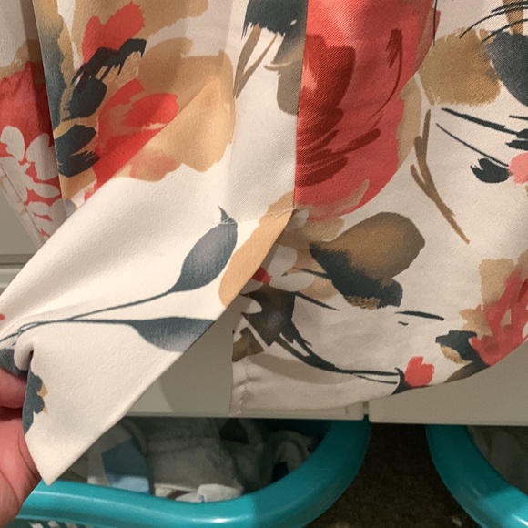 EUC Dressbarn Floral Dress size 14 or 16 - Picture 8 of 8